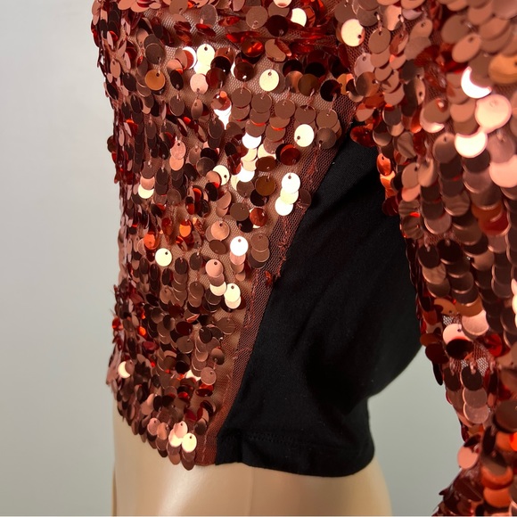 SMYTHE REVOLVE SEQUIN CROP TOP - Picture 7 of 15